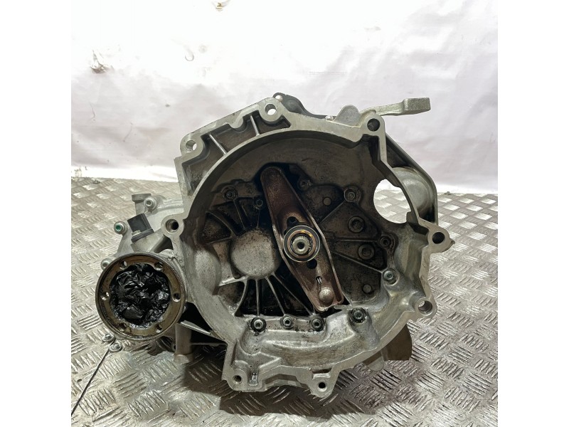 Recambio de caja cambios para volkswagen polo (9n1) conceptline referencia OEM IAM FQE FQE FQE