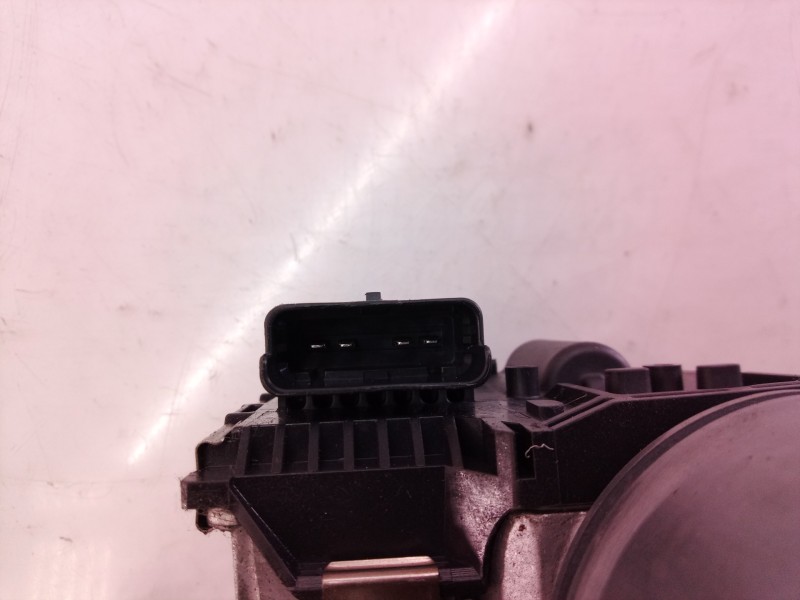 Recambio de motor limpia delantero para peugeot 5008 active referencia OEM IAM 3397021289 3397021289 9671062380