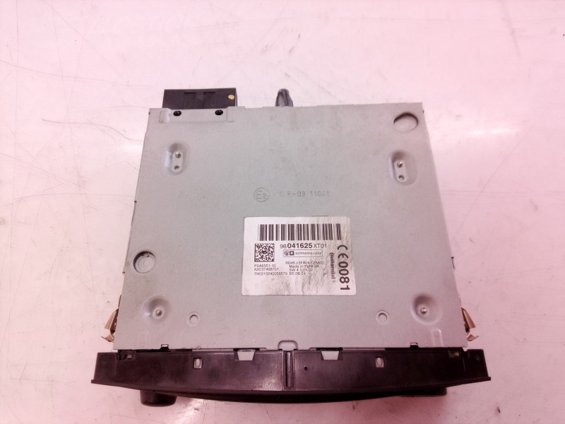 Recambio de sistema audio / radio cd para peugeot 5008 active referencia OEM IAM 98041625XT01 98041625XT01 1680101201
