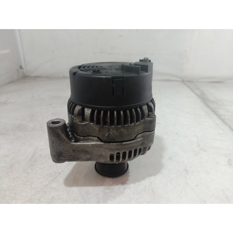 Recambio de alternador para volkswagen polo (9n1) conceptline referencia OEM IAM 03D903025E 03D903025E 03D903025