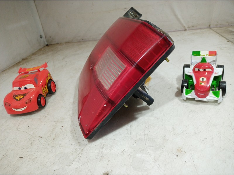 Recambio de piloto trasero izquierdo interior para lexus ls400 (ucf20) básico (ucf 20) referencia OEM IAM   