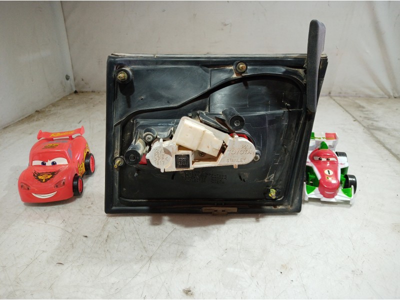 Recambio de piloto trasero izquierdo interior para lexus ls400 (ucf20) básico (ucf 20) referencia OEM IAM   