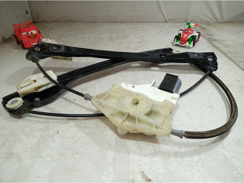 Recambio de elevalunas delantero derecho para skoda suberb (3t4) exclusive 4x4 referencia OEM IAM 8K0959802 8K0959802 8K0959802