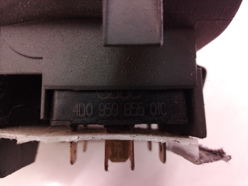 Recambio de mando elevalunas delantero izquierdo para audi a4 avant (b5) referencia OEM IAM 4D095985501 4D095985501 4D095985501