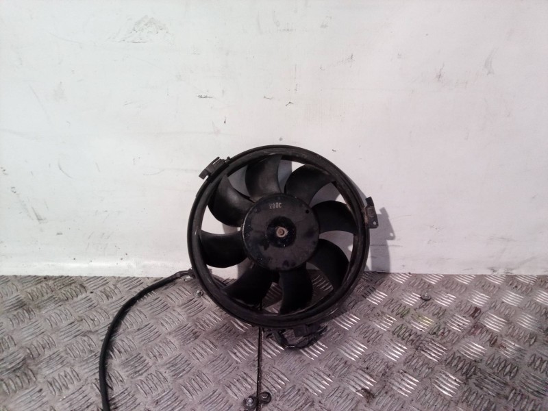 Recambio de electroventilador para audi a6 berlina (4b2) 1.8 t referencia OEM IAM 8D0959455L 8D0959455L 8D0959455