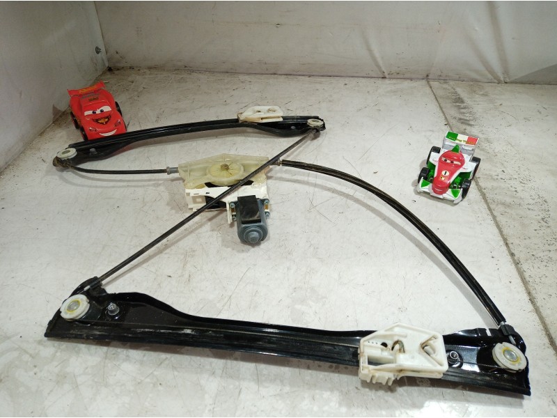 Recambio de elevalunas delantero izquierdo para skoda suberb (3t4) exclusive 4x4 referencia OEM IAM 8K0959801 8K0959801 8K095980