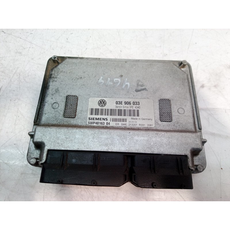 Recambio de centralita motor uce para volkswagen polo (9n1) conceptline referencia OEM IAM 03E906033 03E906033 03E906033