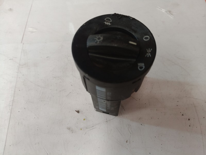 Recambio de mando luces para volkswagen polo (9n1) conceptline referencia OEM IAM 6Q0941531B 6Q0941531B 6Q0941531B