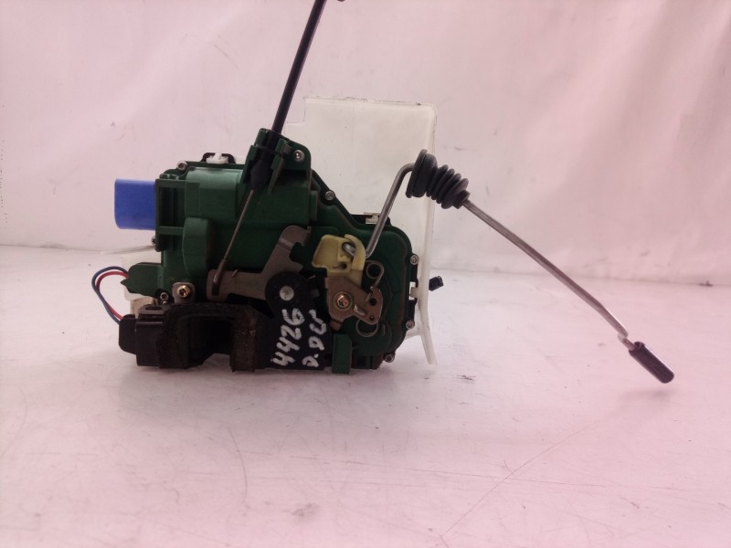 Recambio de cerradura puerta delantera derecha para volkswagen polo (9n1) highline referencia OEM IAM   