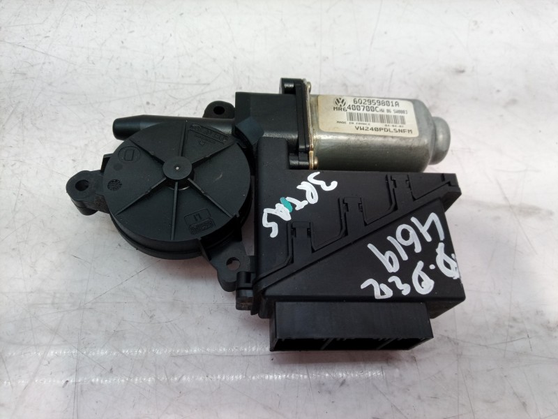 Recambio de motor elevalunas delantero derecho para volkswagen polo (9n1) conceptline referencia OEM IAM 602959801A 602959801 60