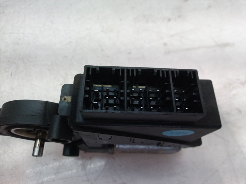 Recambio de motor elevalunas delantero derecho para volkswagen polo (9n1) conceptline referencia OEM IAM 602959801A 602959801 60