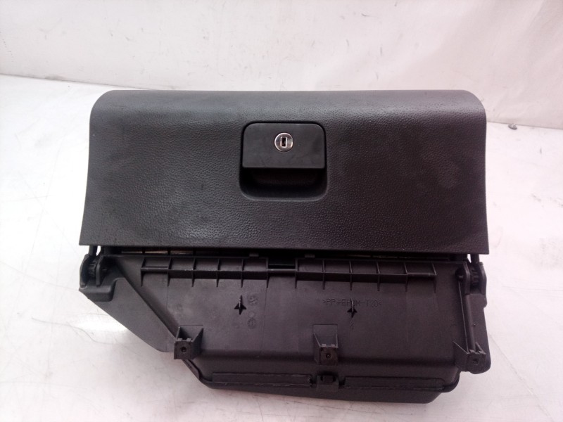 Recambio de guantera para volkswagen polo (9n1) highline referencia OEM IAM 6Q1857097 6Q1857097 6Q1857097