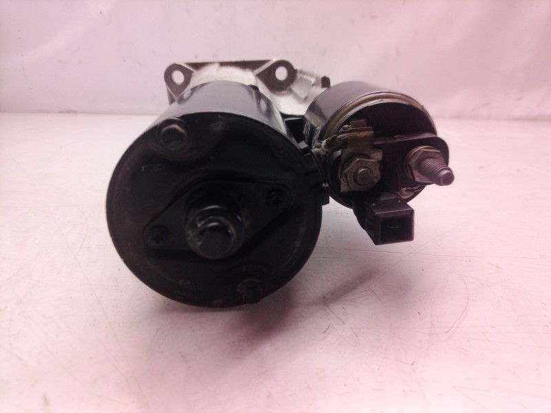 Recambio de motor arranque para volkswagen polo (9n1) highline referencia OEM IAM 0001121001 0001121001 0001121001