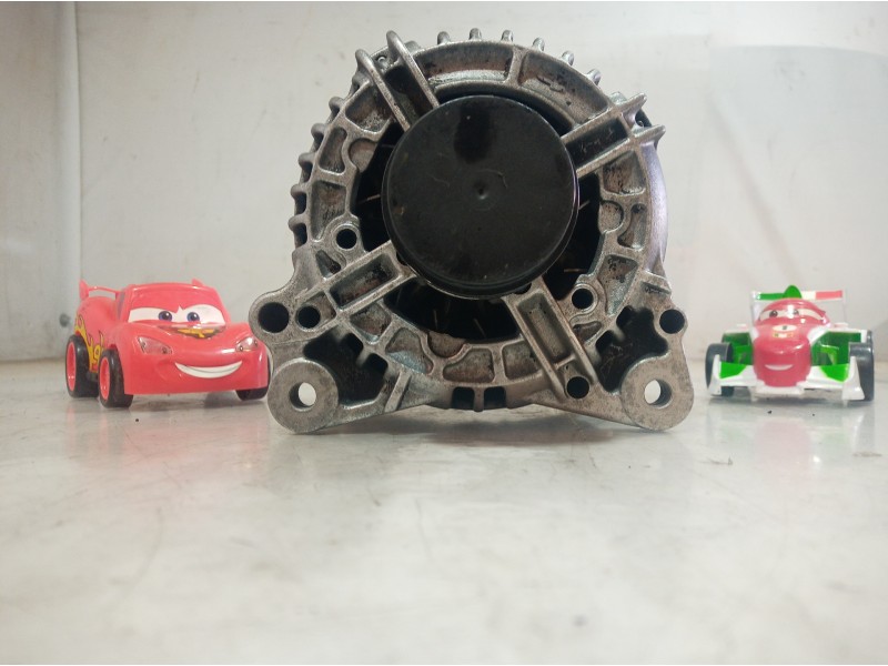 Recambio de alternador para audi a4 berlina (8e) 1.9 tdi (96kw) referencia OEM IAM 028903029Q 028903029Q 028903029