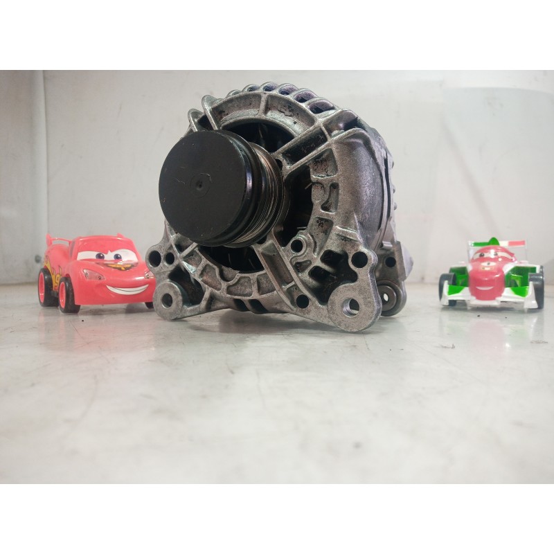 Recambio de alternador para audi a4 berlina (8e) 1.9 tdi (96kw) referencia OEM IAM 028903029Q 028903029Q 028903029