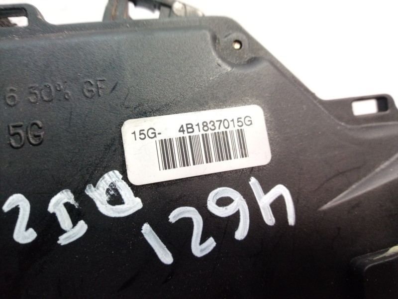 Recambio de cerradura puerta delantera izquierda para audi a4 berlina (8e) 1.9 tdi (96kw) referencia OEM IAM 4B1837015G 4B183701