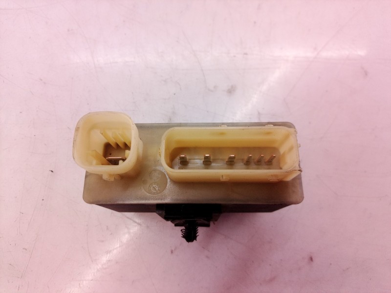 Recambio de caja precalentamiento para peugeot 5008 active referencia OEM IAM 9662570880 9662570880 018010953