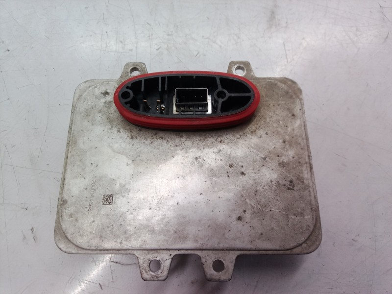 Recambio de centralita faros xenon para bmw serie 5 berlina (e60) 530d referencia OEM IAM 5DV00900000 5DV00900000 5DV00900000