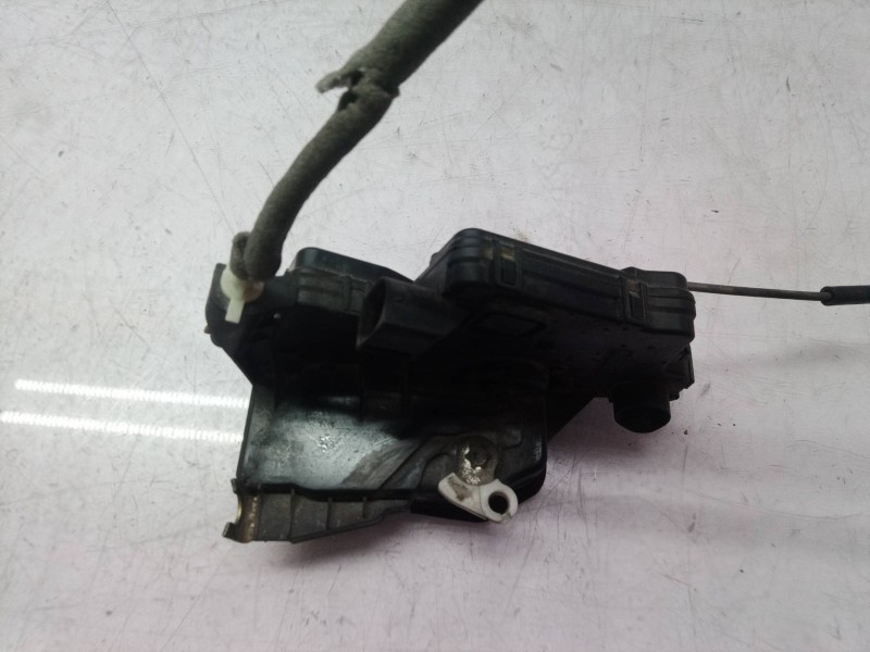 Recambio de cerradura puerta delantera izquierda para bmw serie 3 berlina (e46) 320d edition advance referencia OEM IAM   