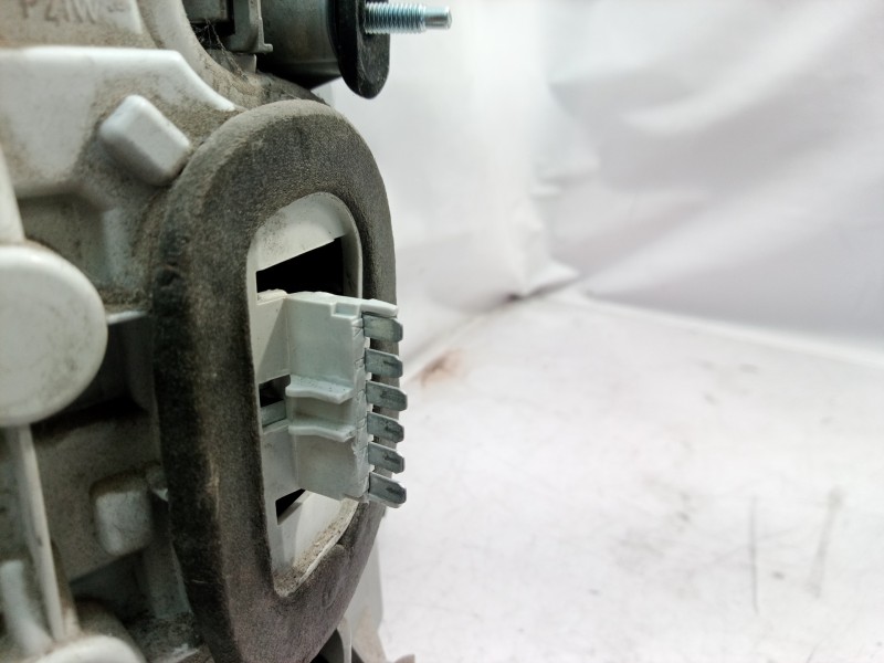 Recambio de piloto trasero derecho para opel astra g berlina comfort referencia OEM IAM 09117441 09117441 09117441