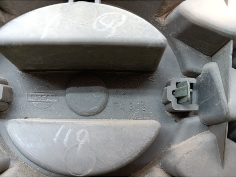 Recambio de rejilla delantera para nissan x-trail (t30) comfort referencia OEM IAM 62310EQ303 62310EQ303 62310EQ303