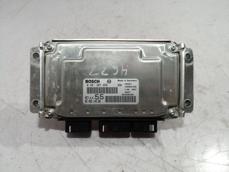 Recambio de centralita motor uce para citroën c3 1,6 16v exclusive referencia OEM IAM 0261207858 0261207858 0261207858