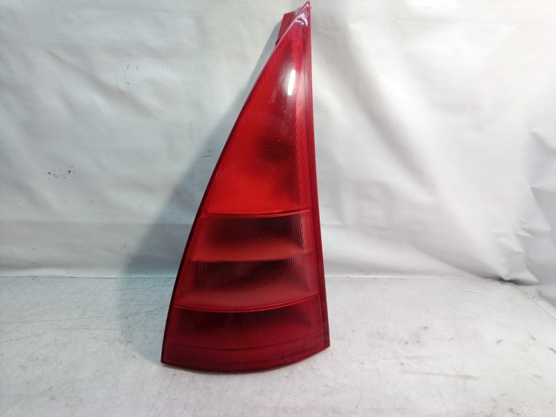 Recambio de piloto trasero derecho para citroën c3 1,6 16v exclusive referencia OEM IAM   