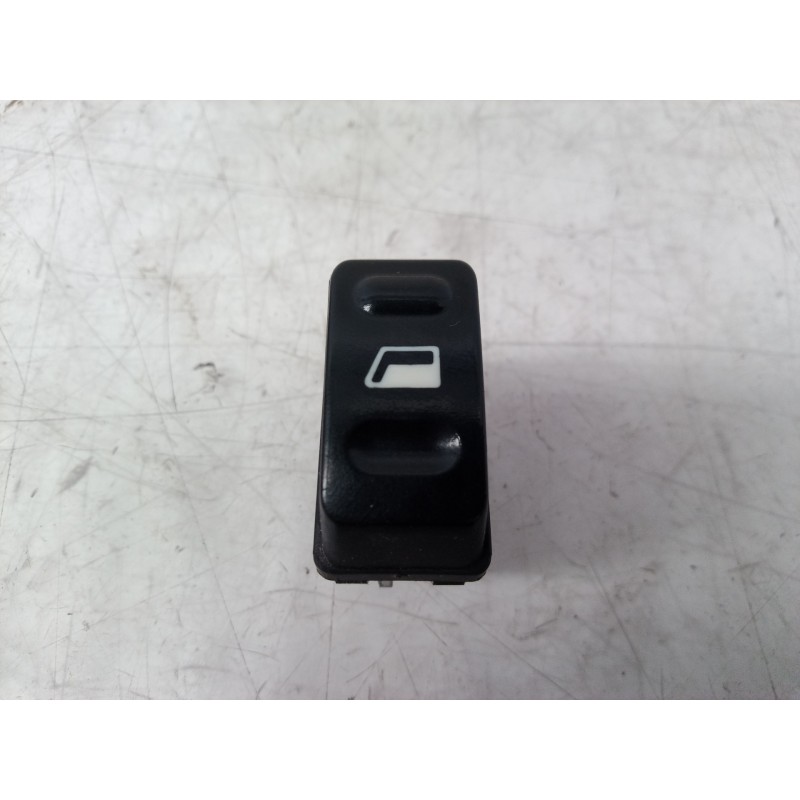 Recambio de mando elevalunas trasero izquierdo para citroën xsara picasso 1.6 hdi 90 sx referencia OEM IAM   