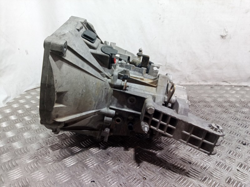 Recambio de caja cambios para alfa romeo 147 (190) 1.6 t.spark eco distinctive referencia OEM IAM 46736750 46736750 46736750