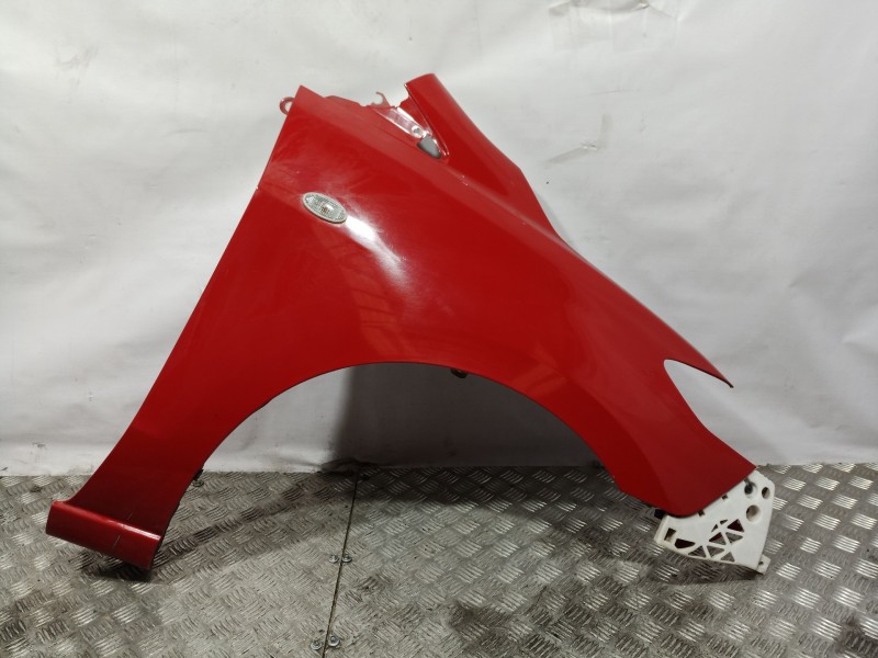 Recambio de aleta delantera derecha para mazda 5 berl. (cr) 2.0 crtd active (81kw) referencia OEM IAM   