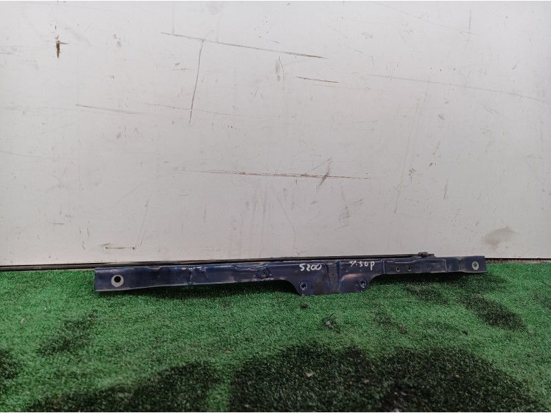 Recambio de travesaño superior para kia sportage re referencia OEM IAM   