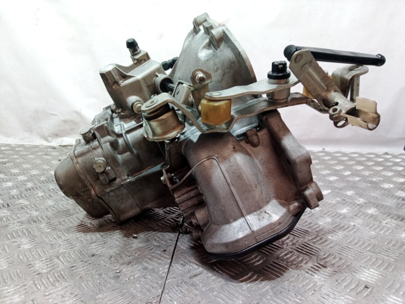 Recambio de caja cambios para opel corsa c sri referencia OEM IAM B03643F130394 B03643F130394 B03643F130394
