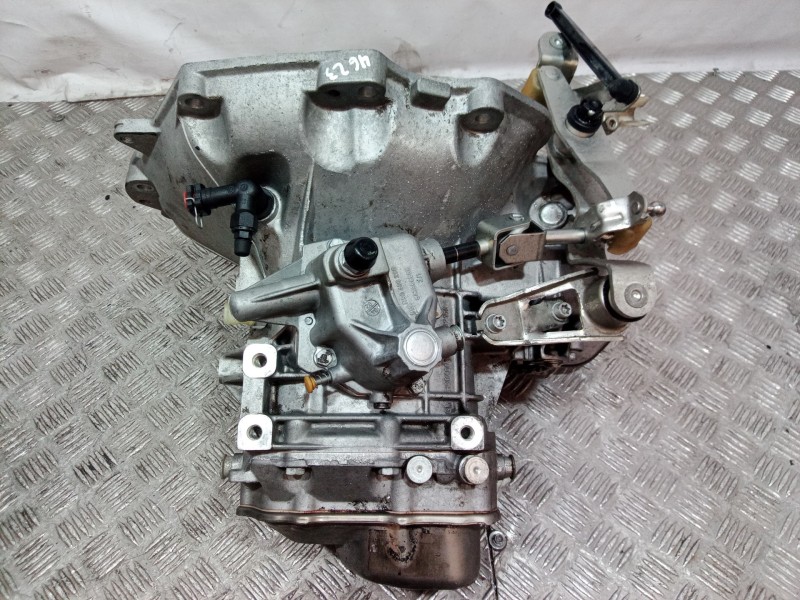Recambio de caja cambios para opel corsa c sri referencia OEM IAM B03643F130394 B03643F130394 B03643F130394