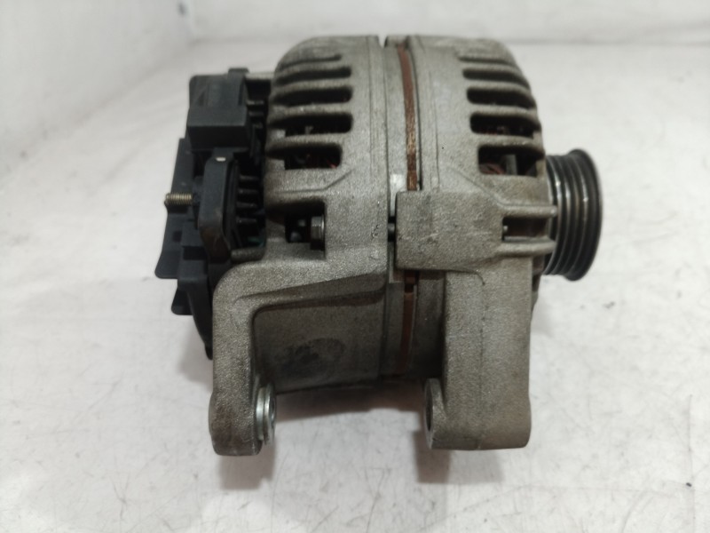 Recambio de alternador para opel corsa c sri referencia OEM IAM 0124425010 0124425010 0124425010