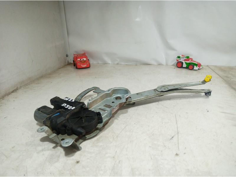 Recambio de elevalunas delantero izquierdo para opel corsa c sri referencia OEM IAM 13173067 13173067 13173067