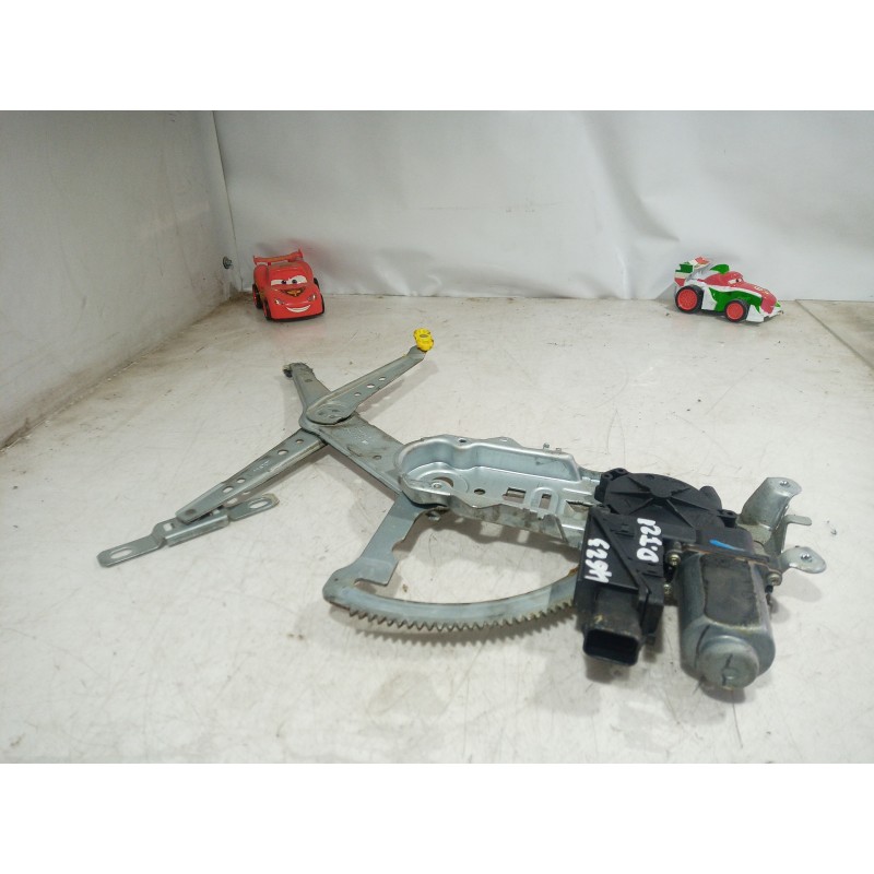 Recambio de elevalunas delantero izquierdo para opel corsa c sri referencia OEM IAM 13173067 13173067 13173067