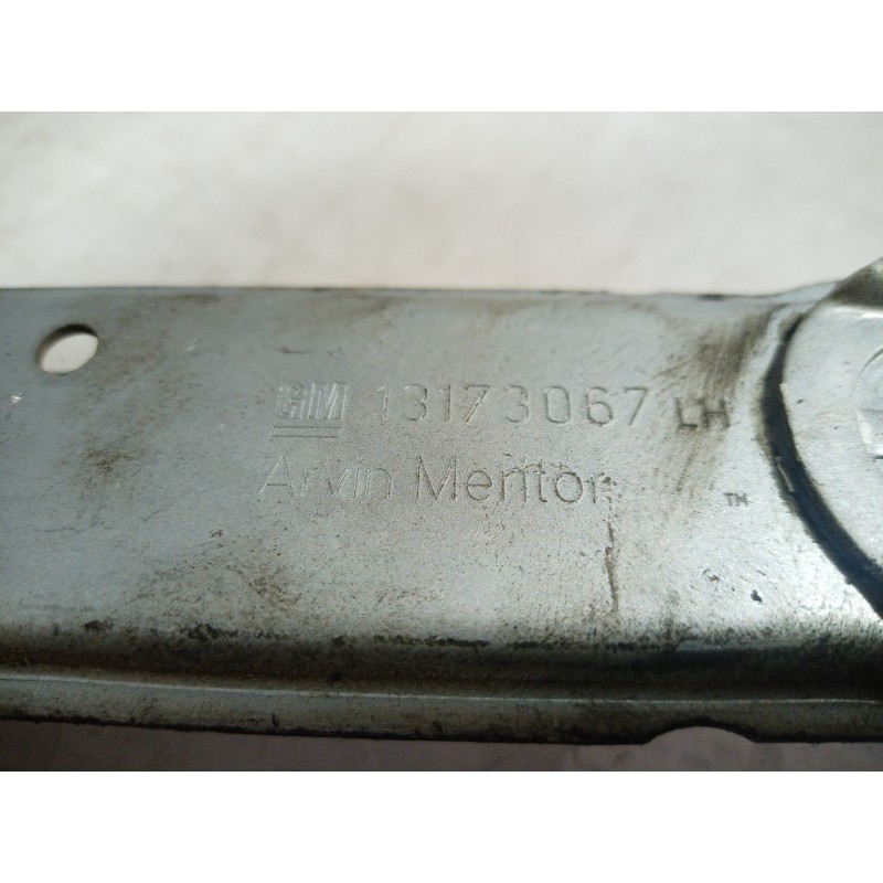 Recambio de elevalunas delantero izquierdo para opel corsa c sri referencia OEM IAM 13173067 13173067 13173067
