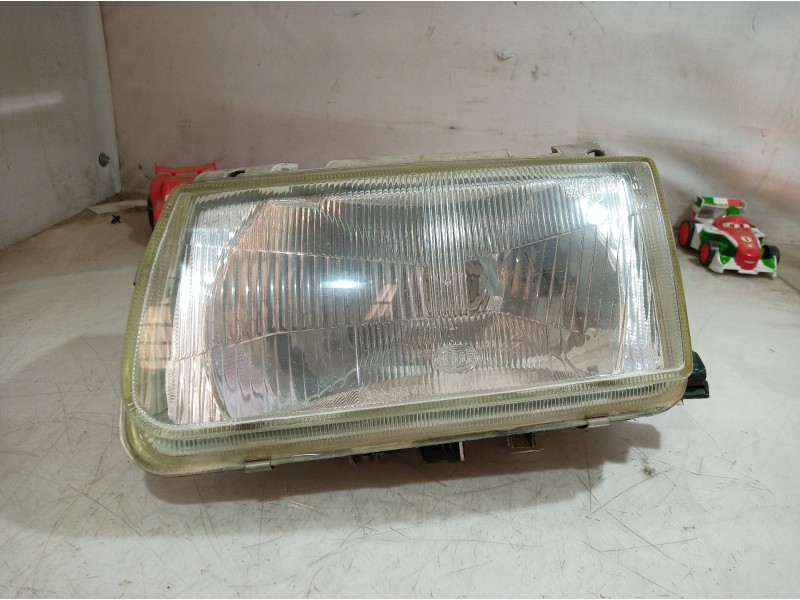 Recambio de faro izquierdo para volkswagen polo berlina (6n1) air referencia OEM IAM 96249500 96249500 96249500