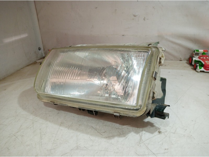 Recambio de faro izquierdo para volkswagen polo berlina (6n1) air referencia OEM IAM 96249500 96249500 96249500