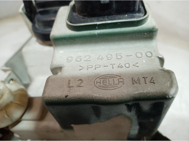 Recambio de faro izquierdo para volkswagen polo berlina (6n1) air referencia OEM IAM 96249500 96249500 96249500