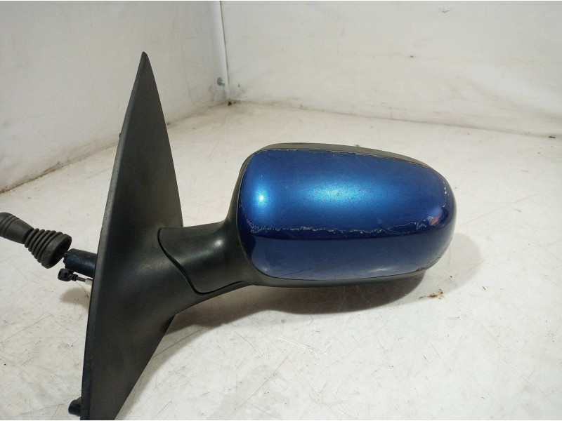 Recambio de retrovisor izquierdo para opel corsa c sri referencia OEM IAM 010676 010676 010676