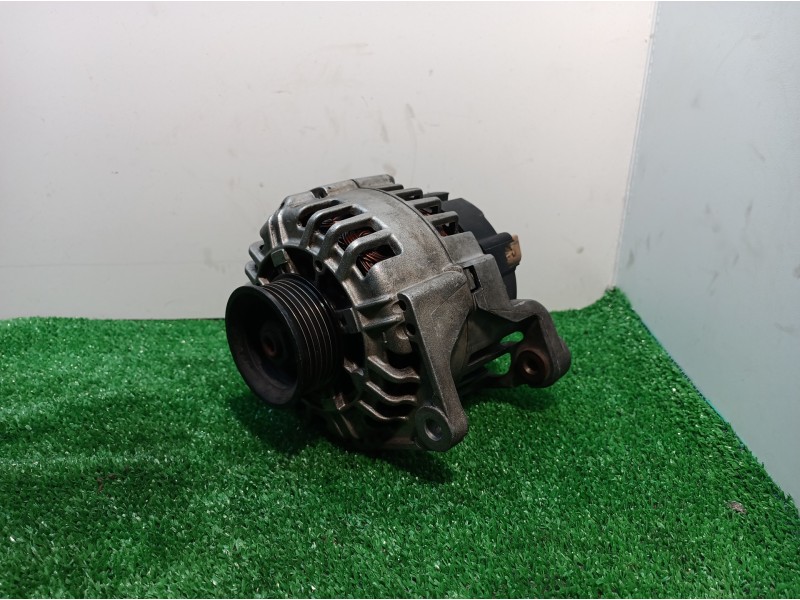 Recambio de alternador para audi a6 avant (4b5) referencia OEM IAM 059908015 059908015 059908015