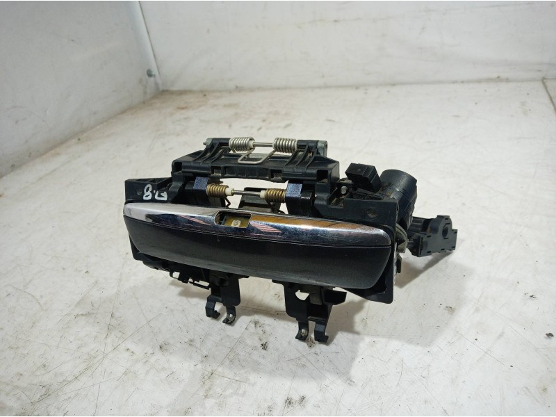Recambio de maneta exterior delantera izquierda para audi a8 (4e2) referencia OEM IAM   