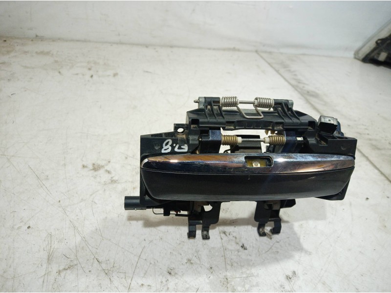 Recambio de maneta exterior delantera izquierda para audi a8 (4e2) referencia OEM IAM   