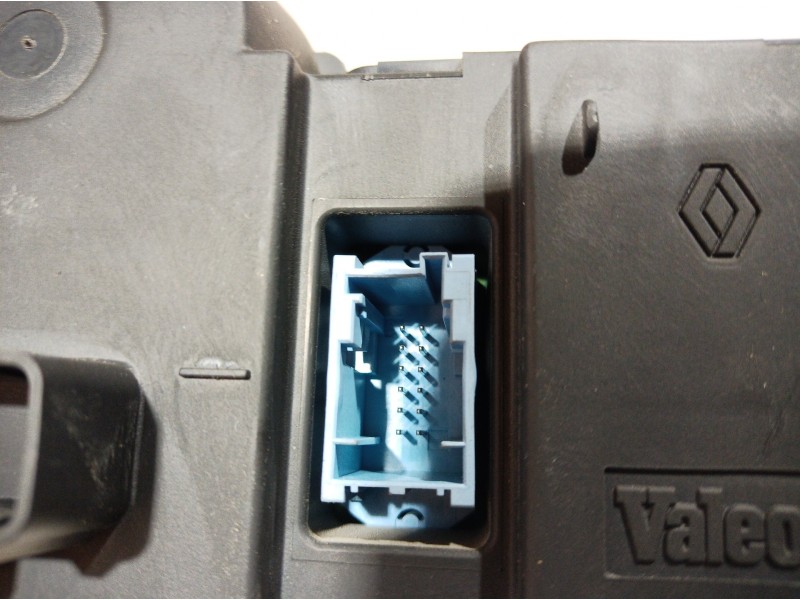 Recambio de mando calefaccion / aire acondicionado para renault megane ii classic berlina confort authentique referencia OEM IAM