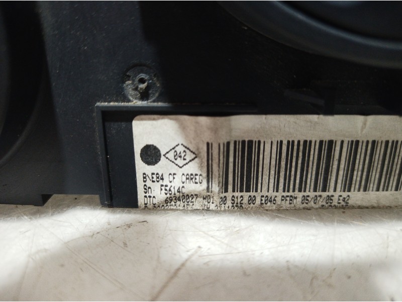 Recambio de mando calefaccion / aire acondicionado para renault megane ii classic berlina confort authentique referencia OEM IAM