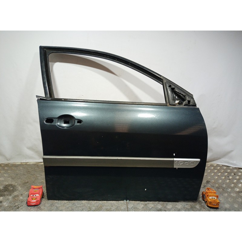 Recambio de puerta delantera derecha para renault megane ii classic berlina confort authentique referencia OEM IAM   