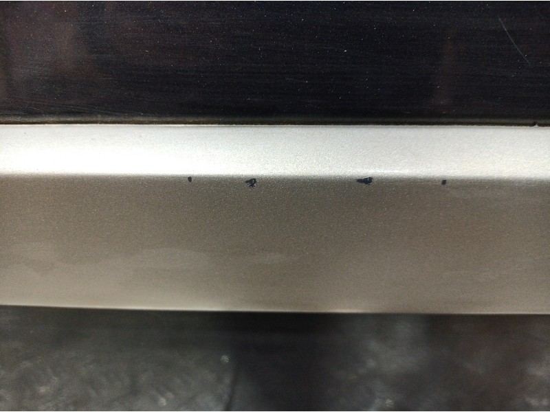 Recambio de puerta delantera derecha para renault megane ii classic berlina confort authentique referencia OEM IAM   