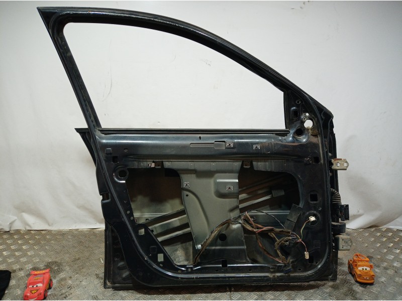 Recambio de puerta delantera izquierda para renault megane ii classic berlina confort authentique referencia OEM IAM   