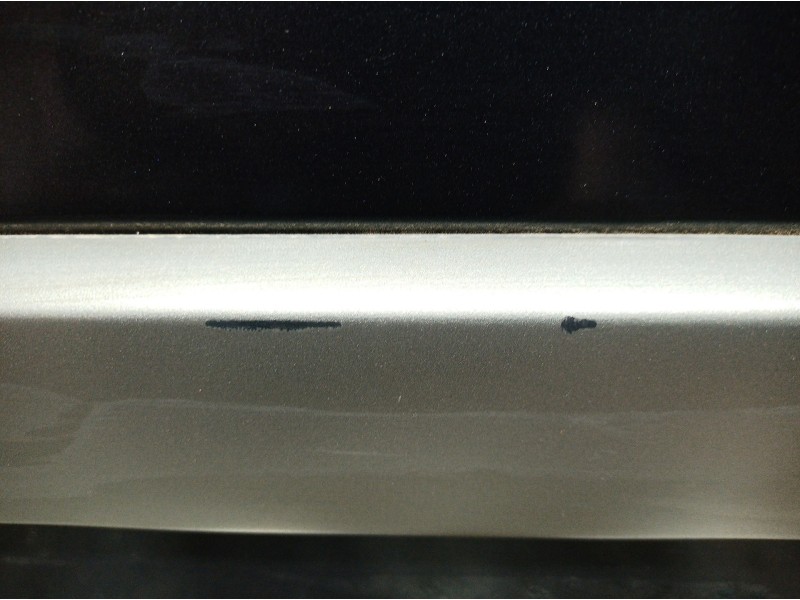 Recambio de puerta delantera izquierda para renault megane ii classic berlina confort authentique referencia OEM IAM   